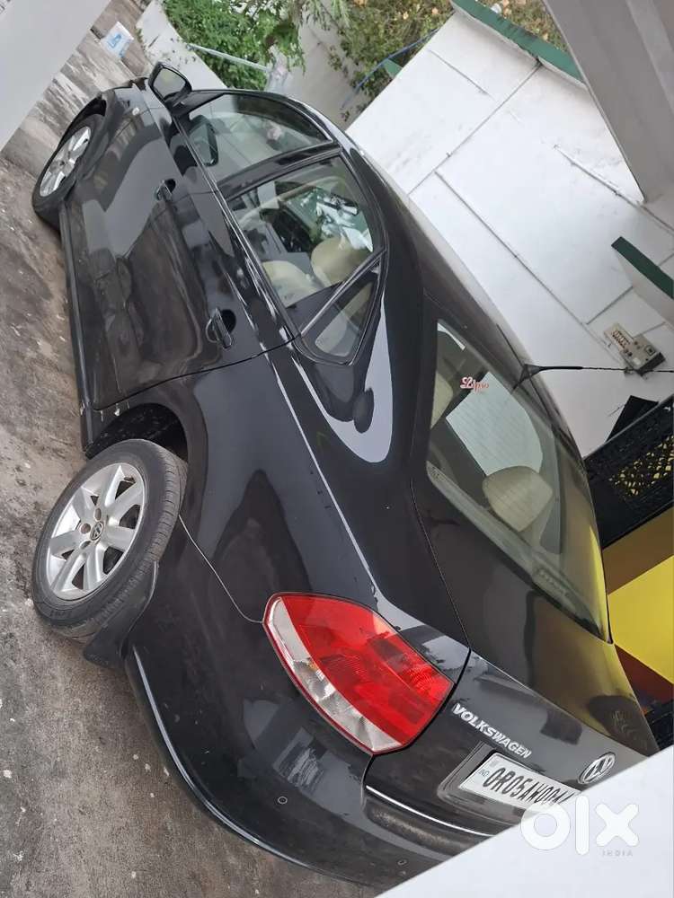 Volkswagen Vento 2012 Petrol 199000 Km Driven