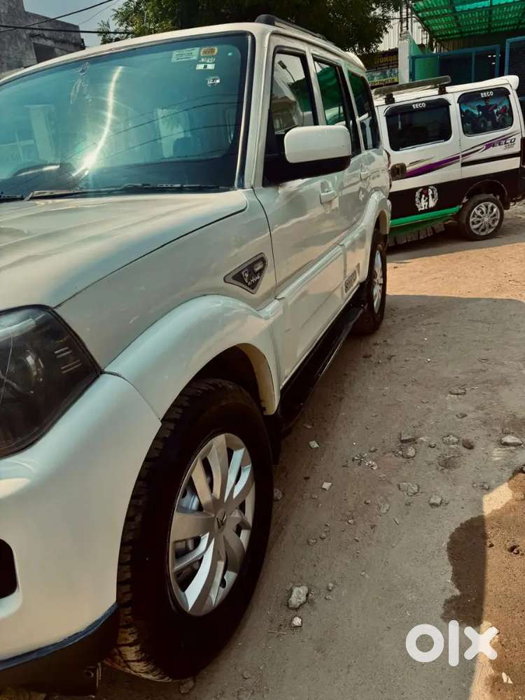 Mahindra Scorpio 2018 Diesel 85000 Km Driven