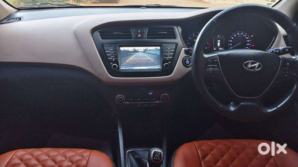 Hyundai I20 Petrol Asta Option, 2018, Petrol