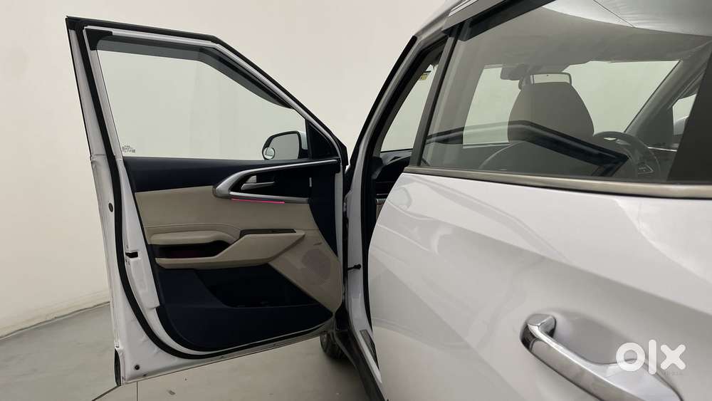 Kia Carens 1.5 Luxury Plus Diesel At 6 Str, 2022, Diesel