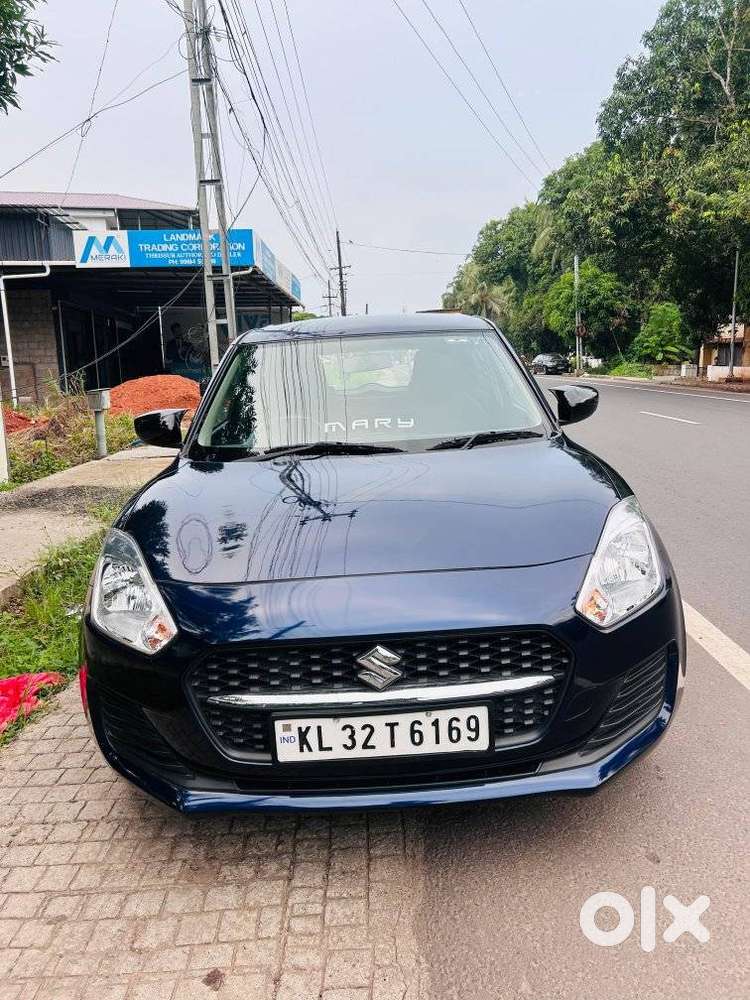 Maruti Suzuki Swift Lxi Optional-o, 2022, Petrol