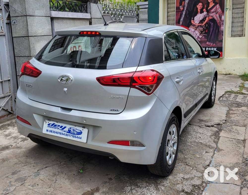 Hyundai Elite I20 Sportz (o) 1.2, 2015, Petrol