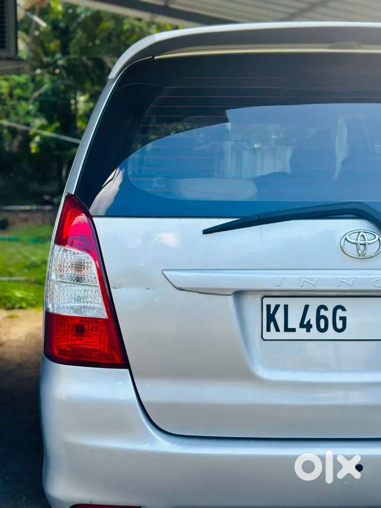 Reliable Family Companion: 2012 Innova Diesel (8 Seats) - Guruvayur