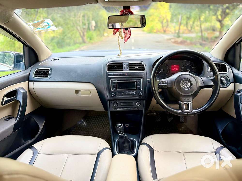 Volkswagen Polo Petrol Highline 1.2l, 2013, Petrol