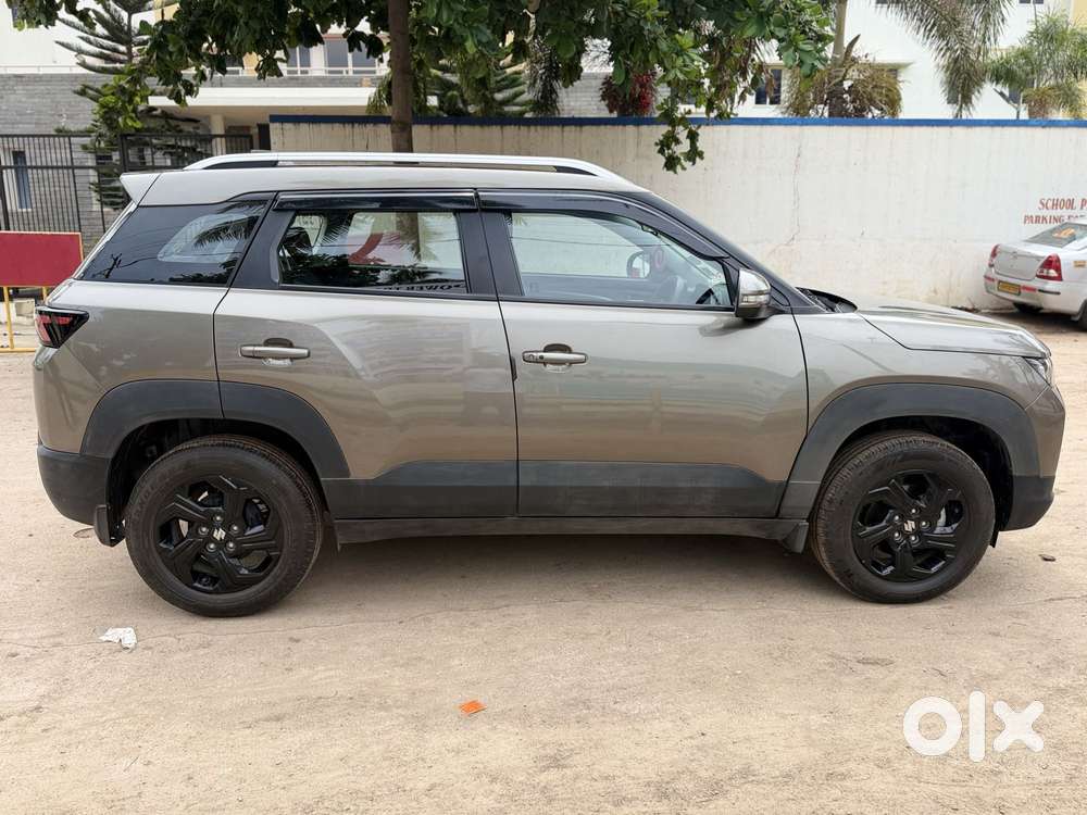 Maruti Suzuki Brezza 1.5 Zxi At Smart Hybrid, 2025, Petrol