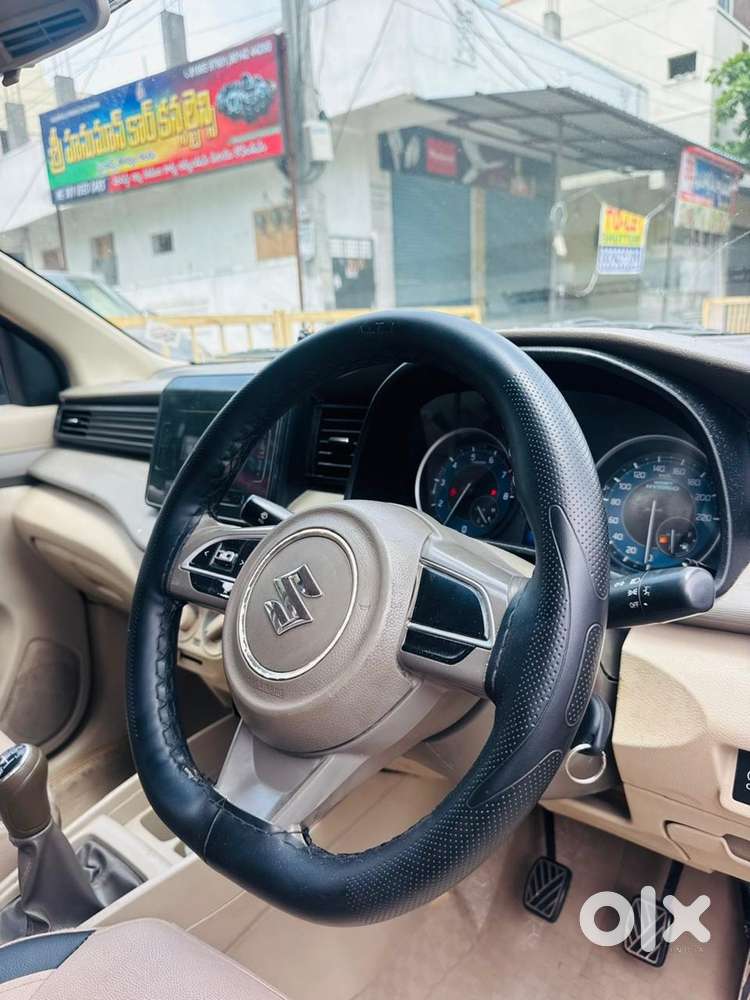 Maruti Suzuki Ertiga 2021 Petrol Auto
