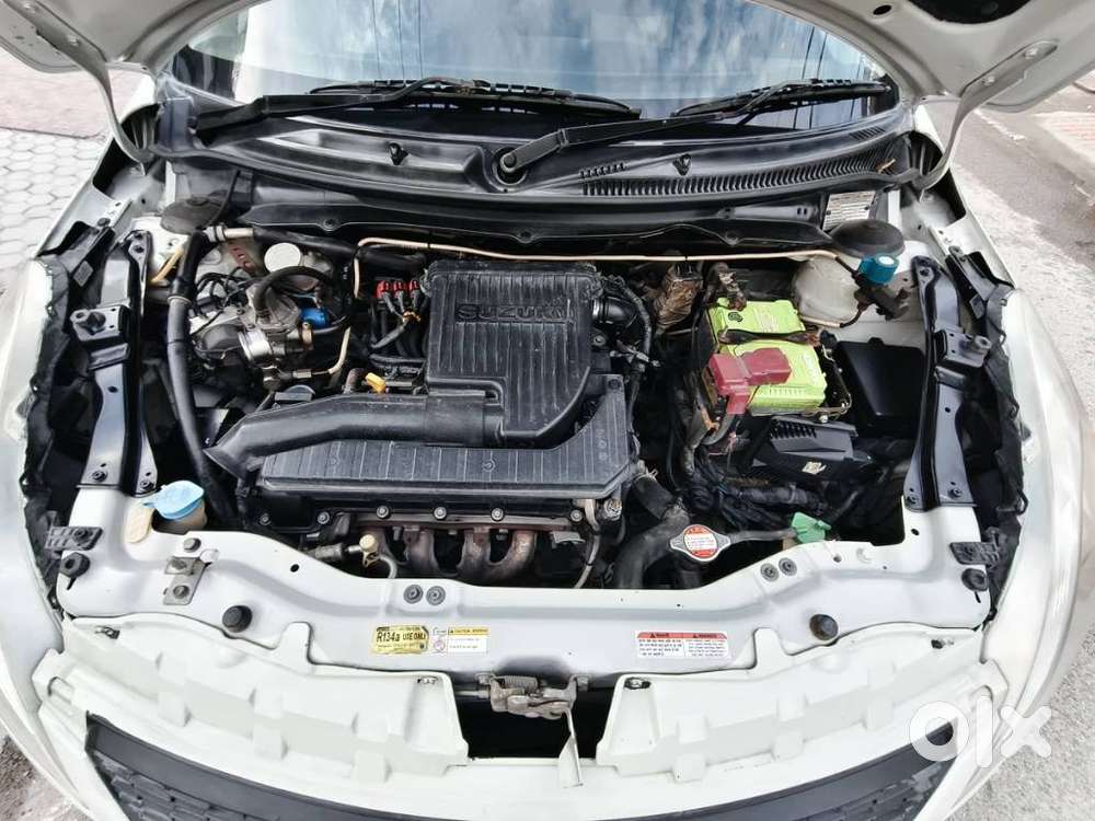 Maruti Suzuki Swift Vvt Zxi, 2015, Cng & Hybrids