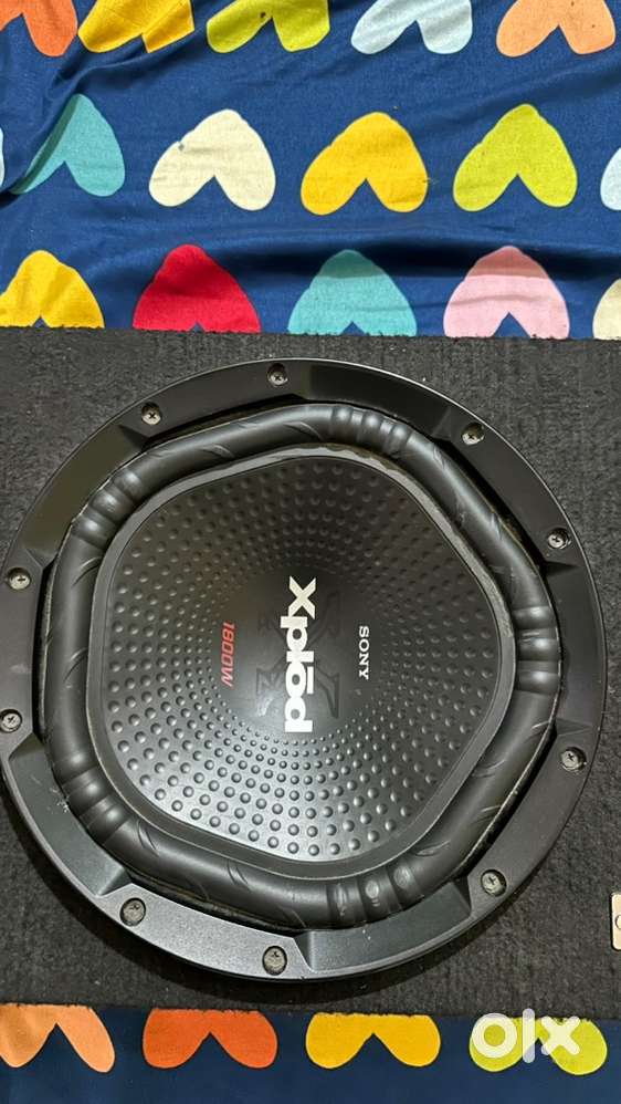 1800 waat sony xplod boofer