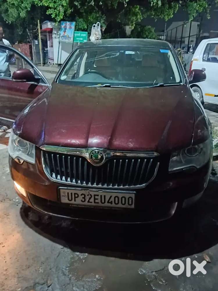 Skoda Superb Elegance 2013