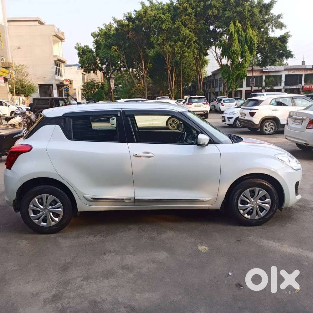 Maruti Suzuki Swift Amt Vxi, 2019, Petrol