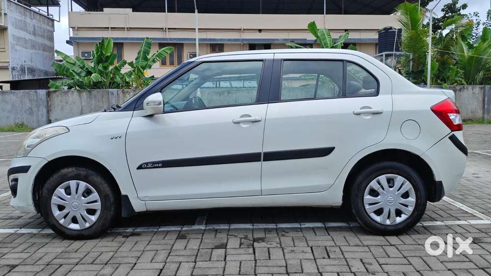 Maruti Suzuki Dzire 1.2 Vxi, 2012, Petrol