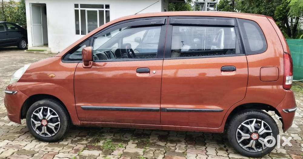 Maruti Suzuki Estilo Vxi, 2011, Petrol
