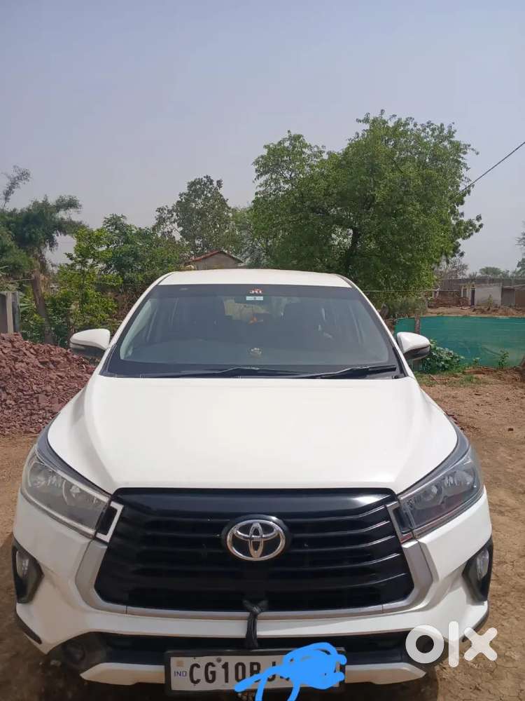 Toyota Innova Crysta 2022 Diesel 135000 Km Driven