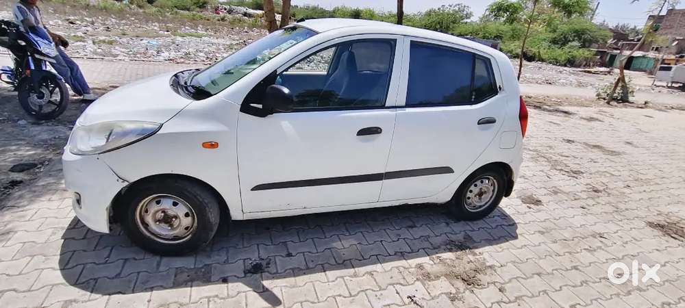 Hyundai I10 2012 Cng & Hybrids 75 Km Driven