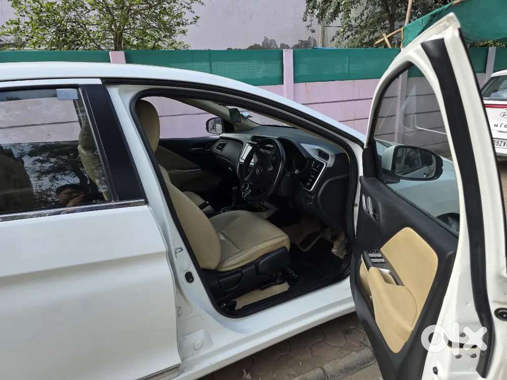 Honda City 2018 A1 Position