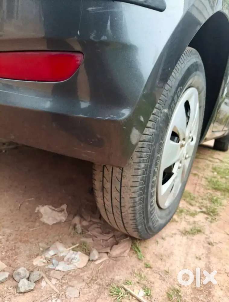 Hyundai I10 2012 Petrol 98000 Km Driven