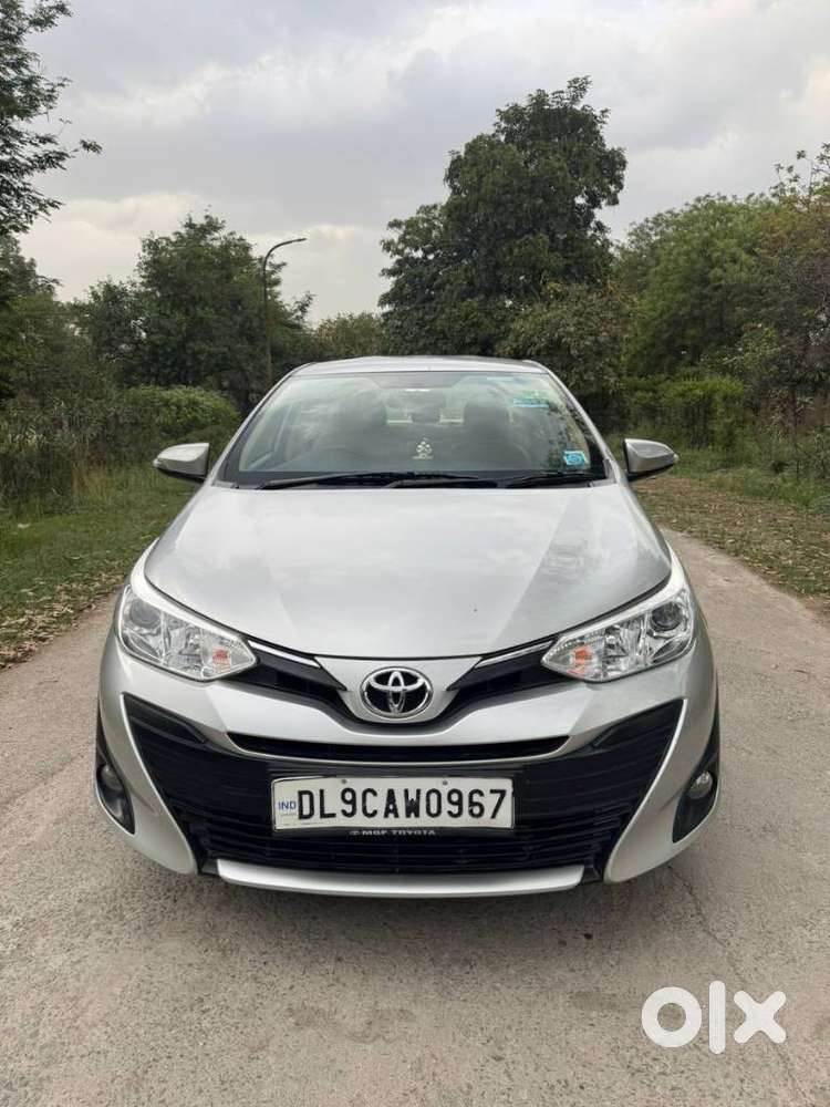 Toyota Yaris G Cvt, 2021, Petrol