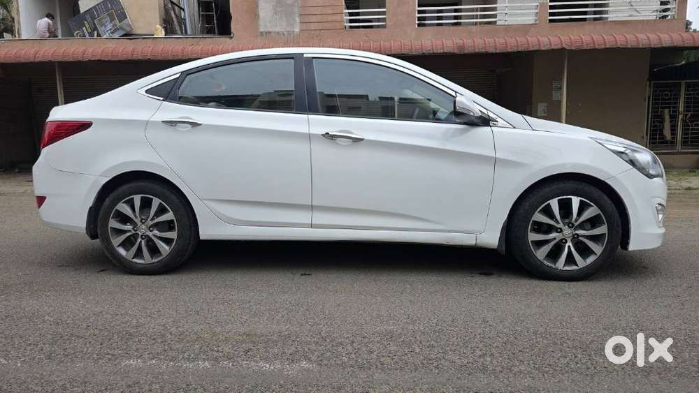 Hyundai Fluidic Verna 1.6 Vtvt S (o) Automatic, 2016, Petrol