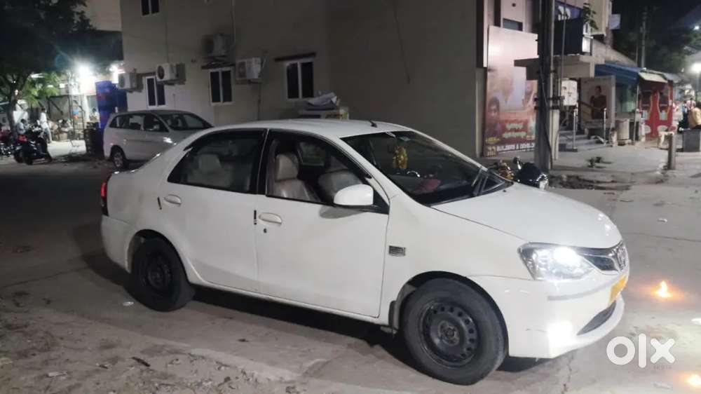 Toyota Etios 2015 Diesel 220000 Km Driven