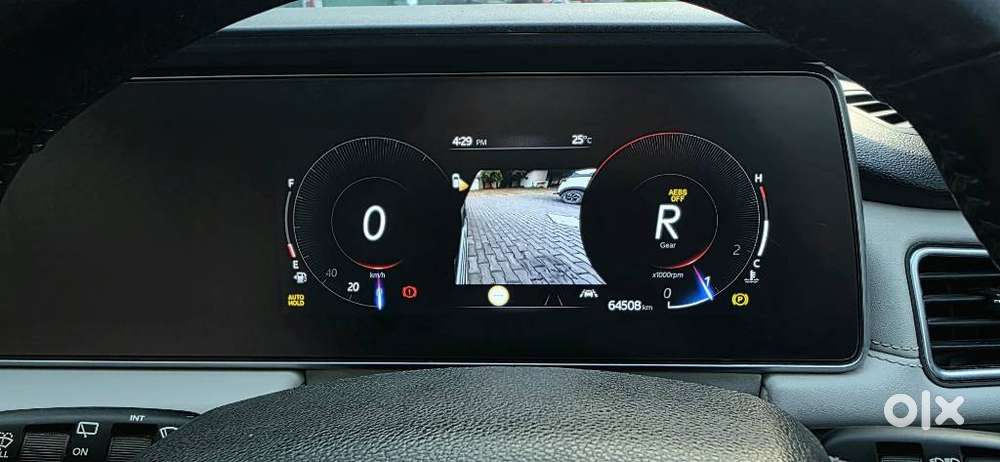 Mahindra Xuv700 2.2 Ax 7 Diesel At Luxury Pack Str Awd, 2022, Diesel