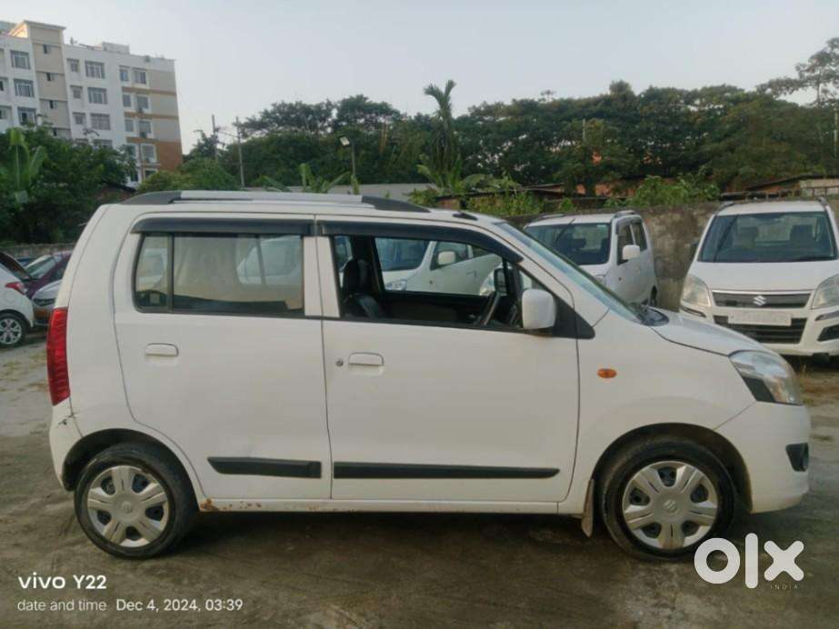 Maruti Suzuki Wagon R Vxi Bs Iv, 2013, Petrol