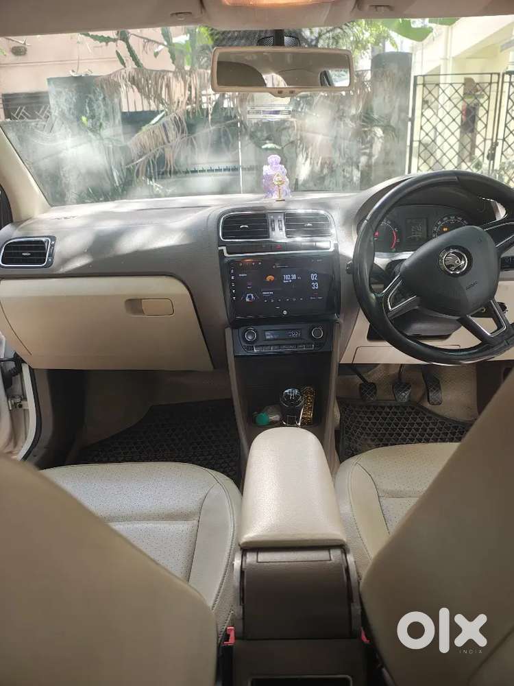 Skoda Rapid Top End Model Petrol In Good Condition