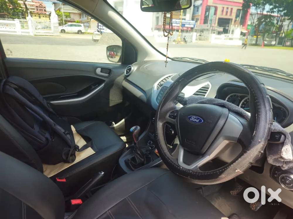 Ford Figo Titanium 2018