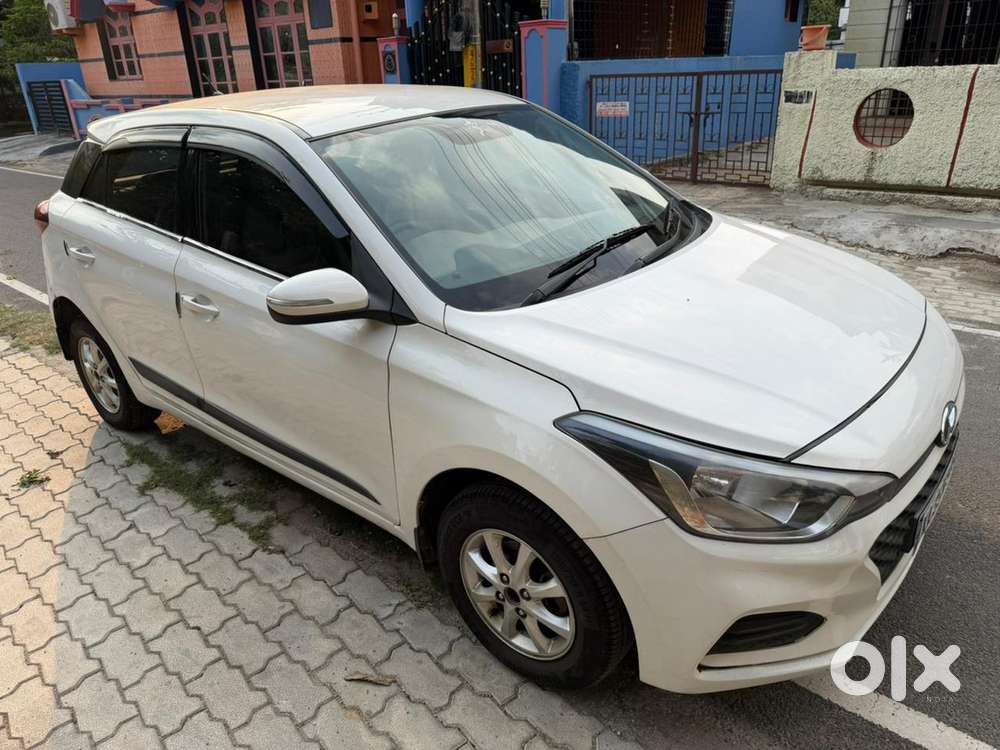  Hyundai Elite I20 Sportz  2018  Petrol  Second Owner