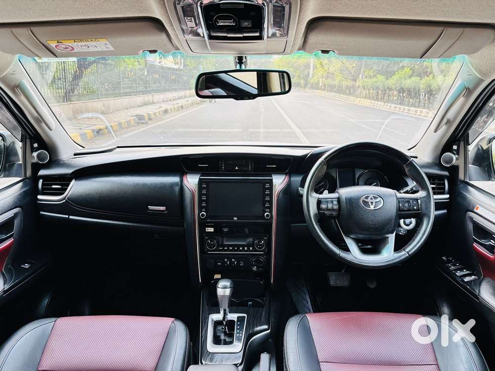 Toyota Fortuner Legender 4x4 At 2.8, 2024, Diesel