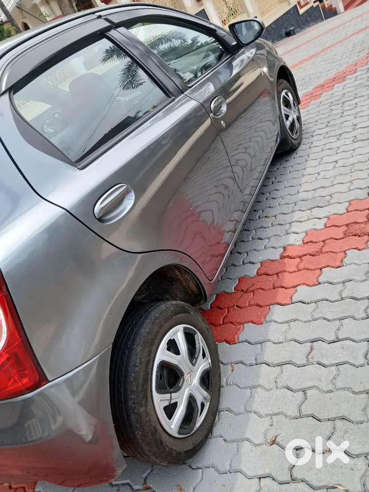 Toyota Etios Liva 2013