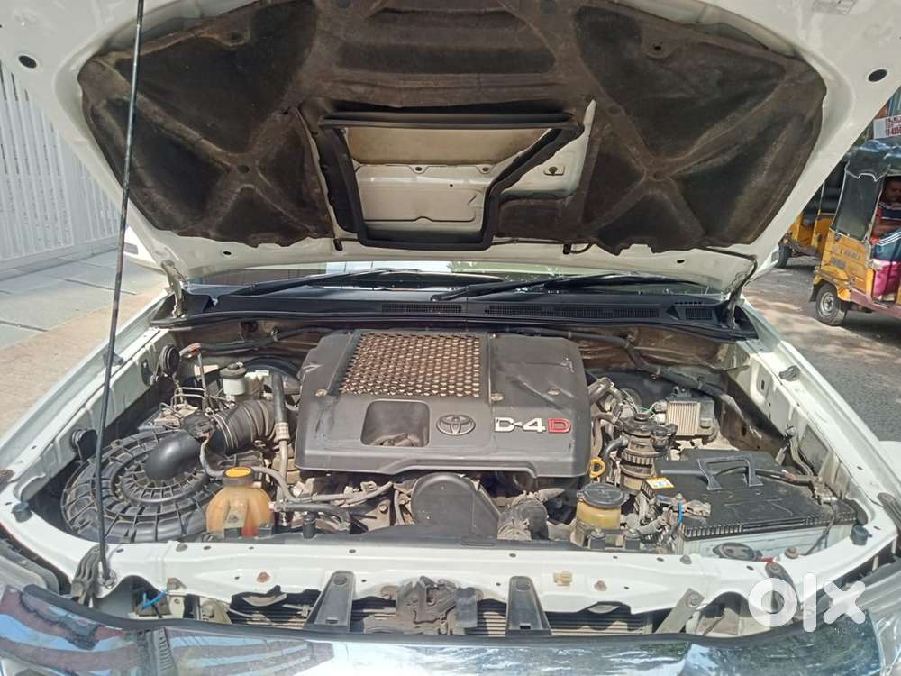 Toyota Fortuner 2011 Diesel