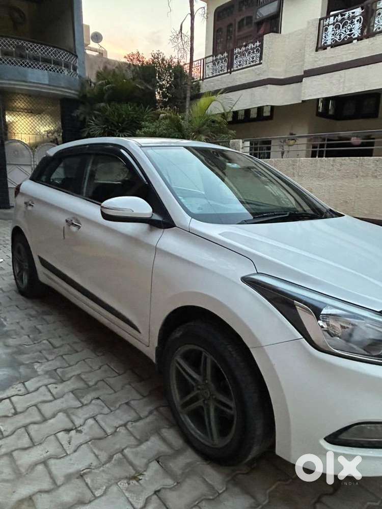 Hyundai Diesel Asta Model 2016 For Sale