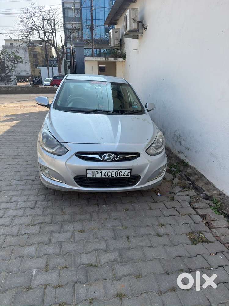 Hyundai Fluidic Verna 2014 Petrol Good Condition