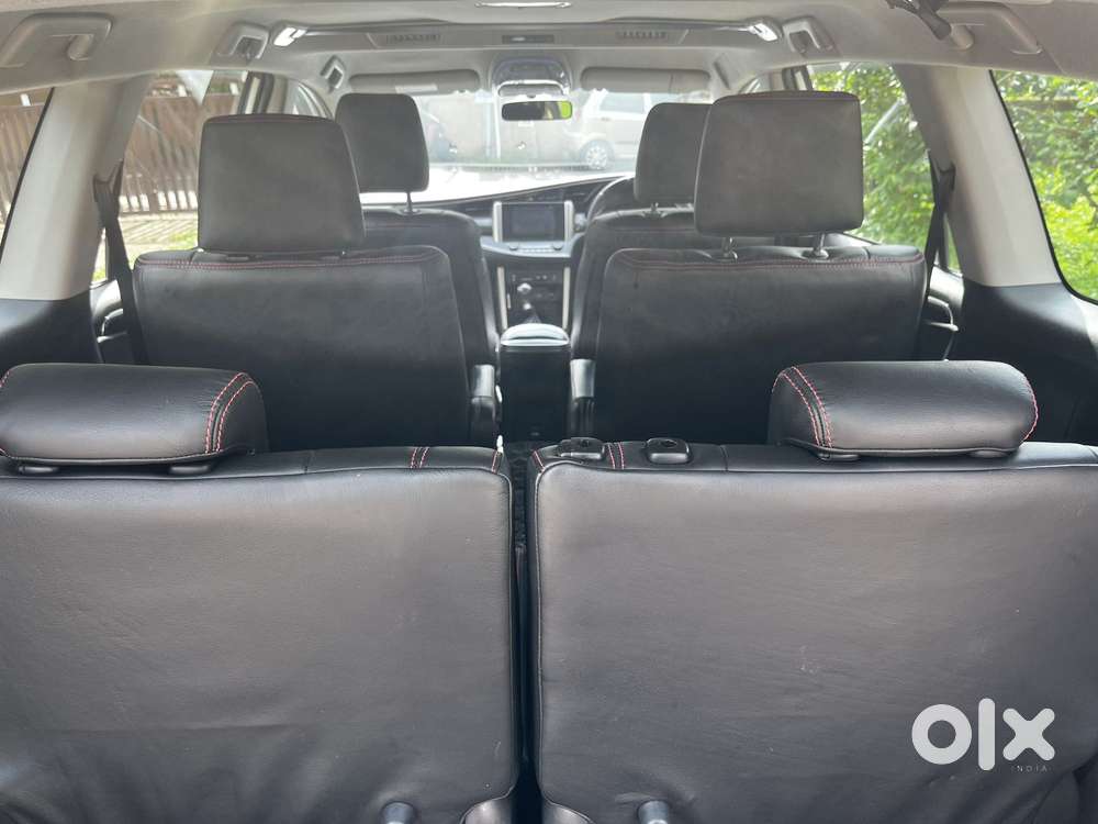 Toyota Innova Crysta 2.4 Vx Mt, 2020, Diesel