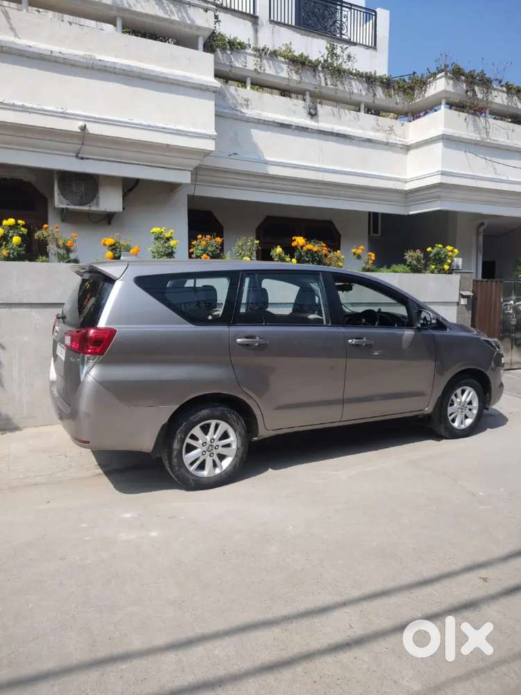 Toyota Innova Crysta 2017 Diesel 99504 Km Driven