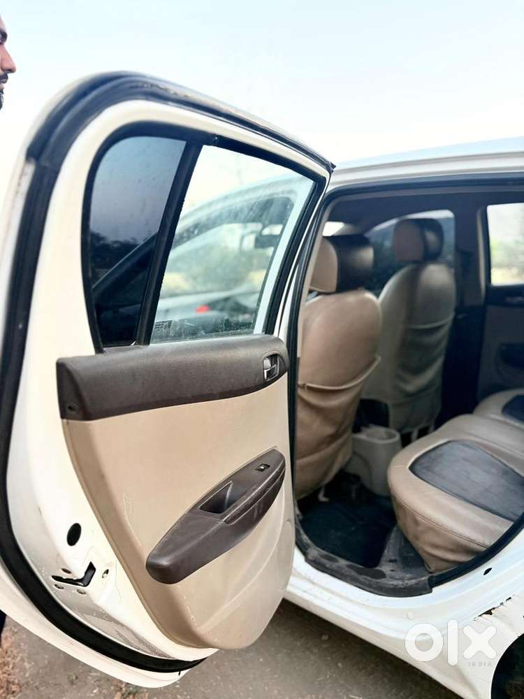 Hyundai I20 2009 Petrol Good Condition 120km