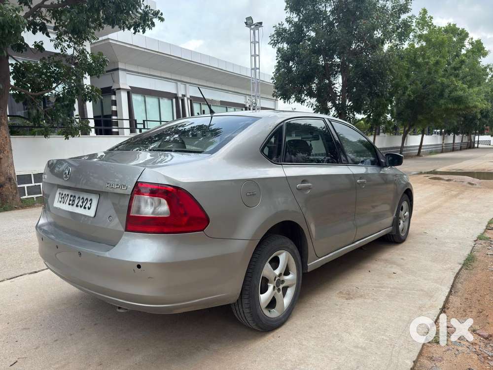 Skoda Rapid Elegance 1.6 Tdi Cr Manual, 2014, Diesel