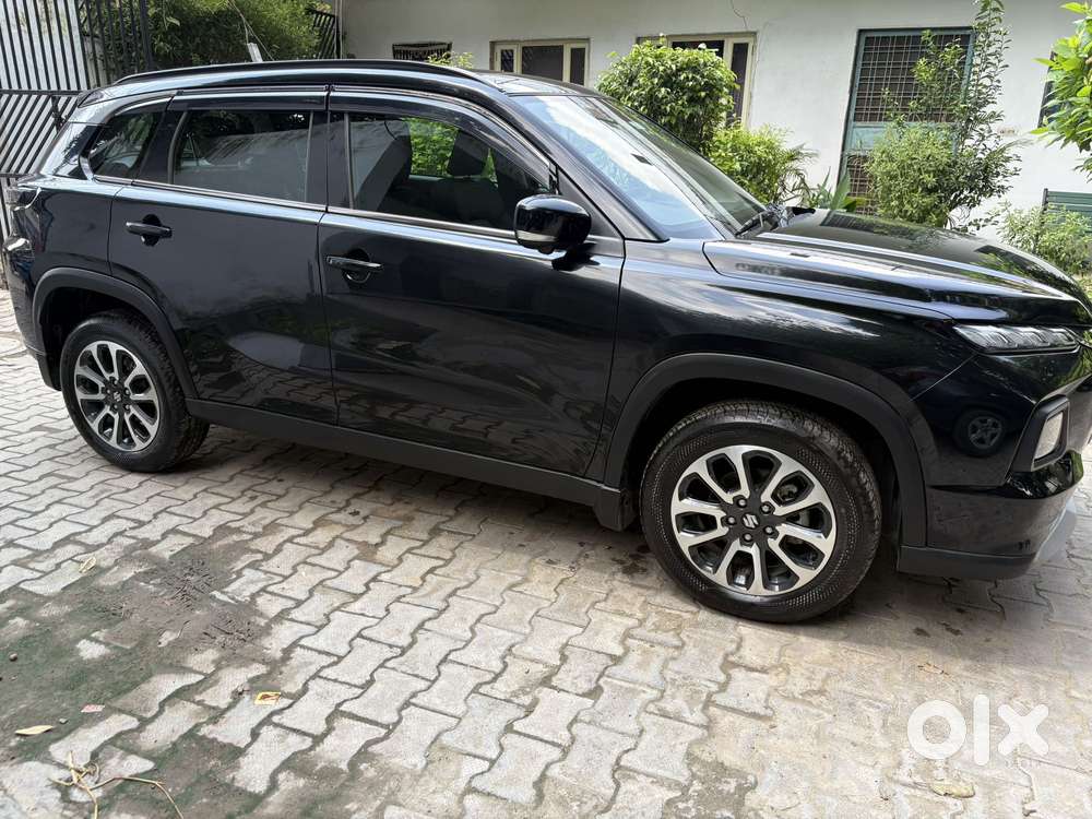 Maruti Suzuki Grand Vitara 1.5 Alpha Smart Hybrid At, 2024, Petrol