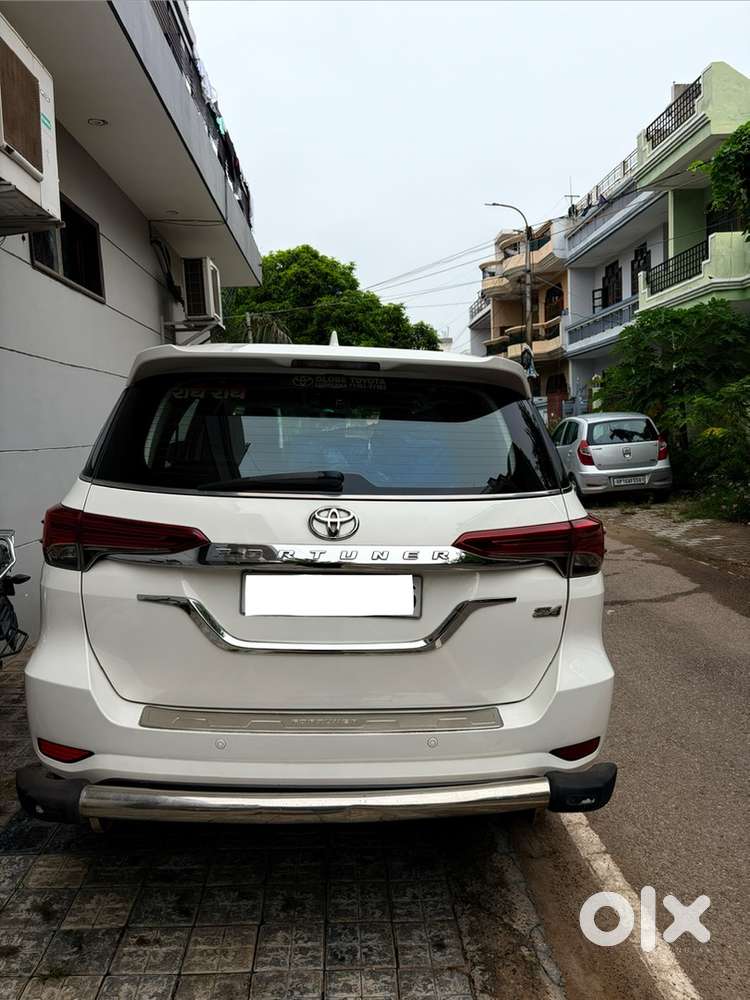 Toyota Fortuner Diesel 2017 4x4 Top Model