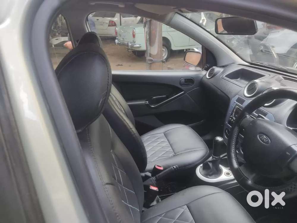 Ford Figo Diesel Titanium, 2015, Diesel