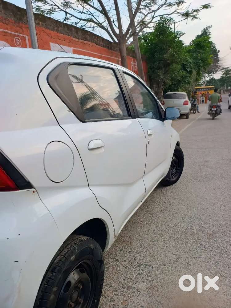 Datsun Redigo 0.8 S 2016