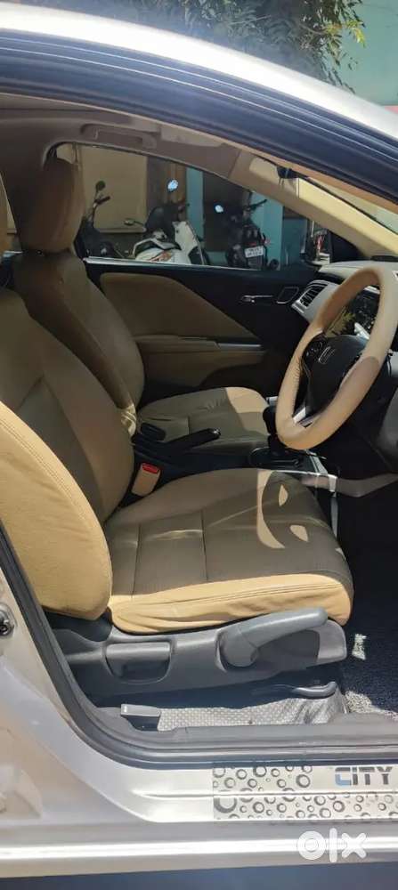 Honda City 2017 Diesel 28.5 Kmpl Mileage Fully Modified