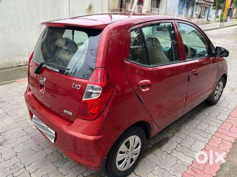 Hyundai I10 Sportz At, 2013, Petrol