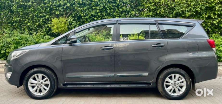 Toyota Innova Crysta 2.4 G Mt, 2018, Diesel