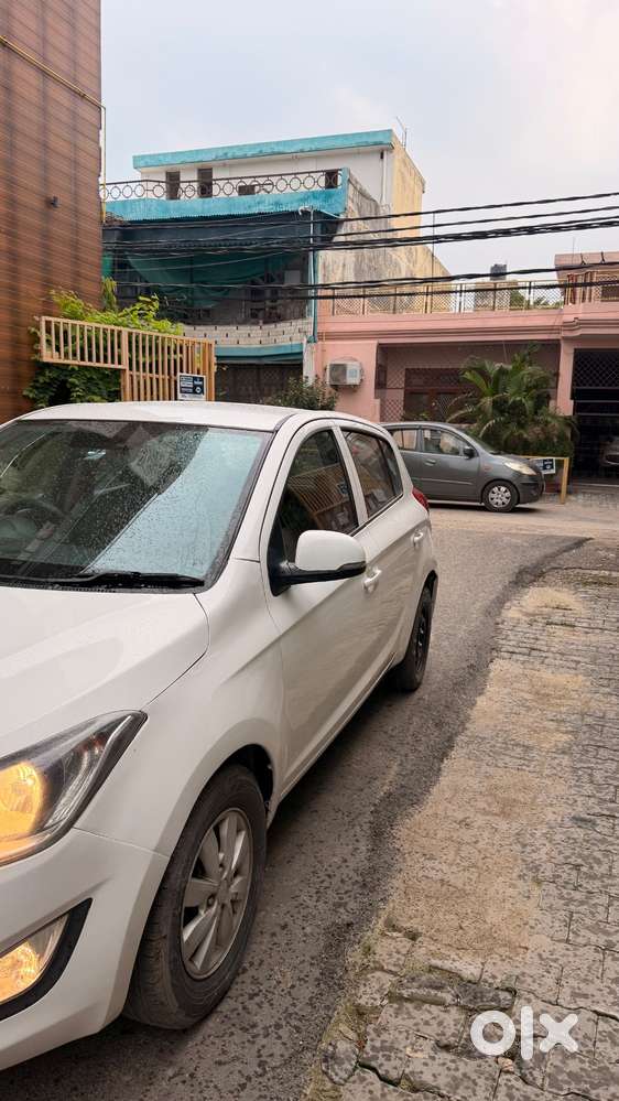 Hyundai I20 Sportz 2013