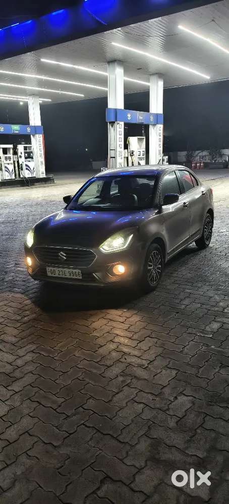 Maruti Suzuki Dzire 2017 Petrol Well Maintained