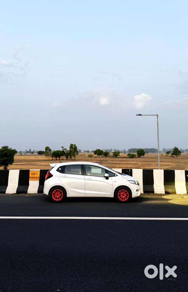 Honda Jazz Petrol 2017