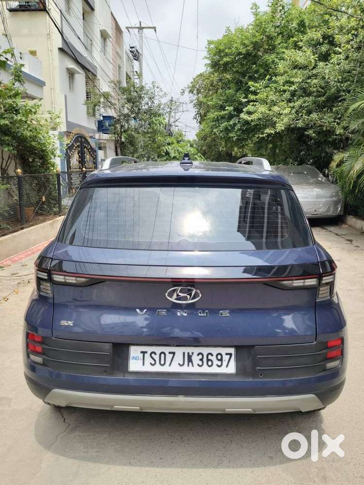 Hyundai Venue Sx, 2022, Petrol