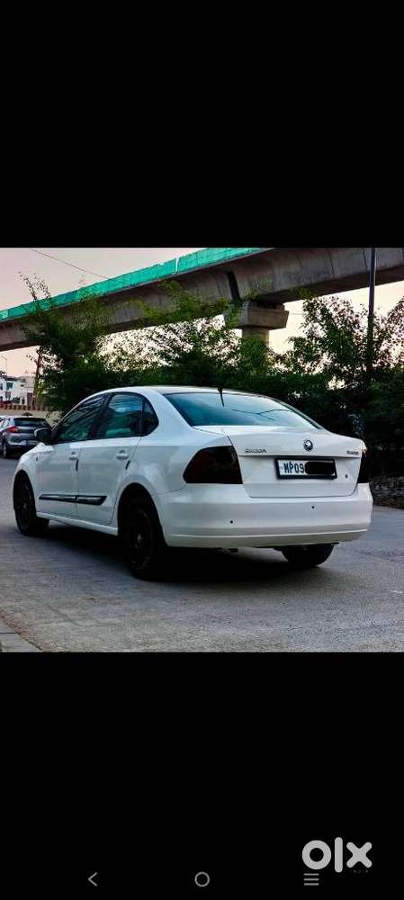 Skoda Rapid 1.6 Mpi Ambition, 2015, Diesel