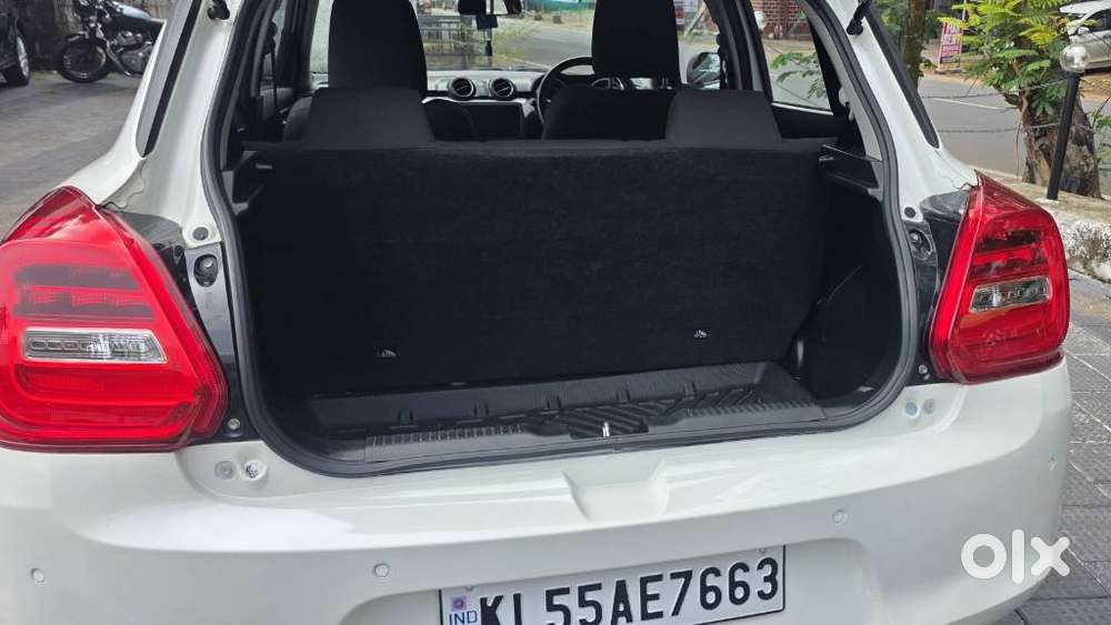 Maruti Suzuki Swift 2018 Amt Vxi, 2022, Petrol